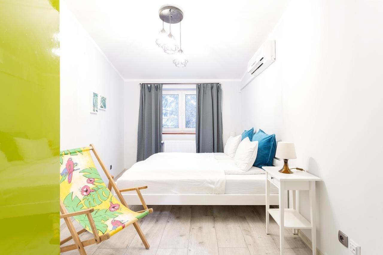 Next To The Wawel Castle Apartment คราคูฟ ภายนอก รูปภาพ